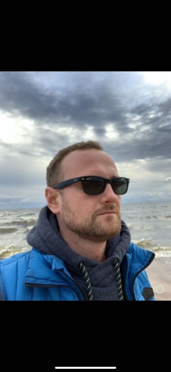  36777453  Leonid, 39 ,    -