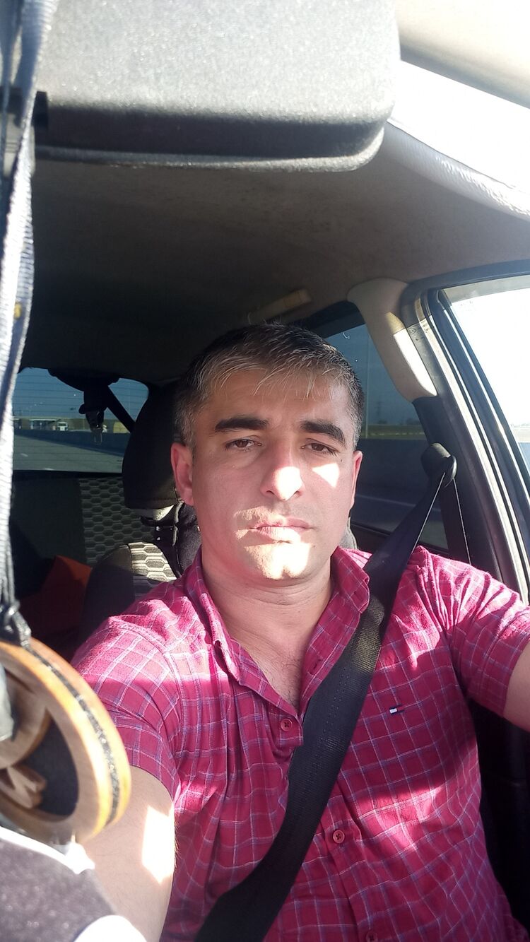  30415083  , 28 ,    
