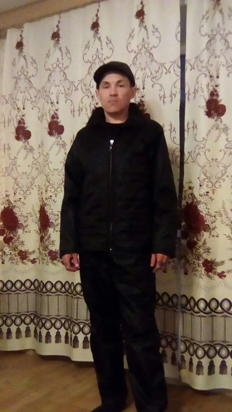  48041173  , 37 ,    