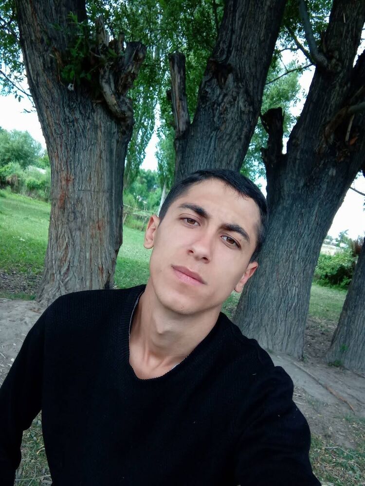  54170593  Timur, 35 ,    