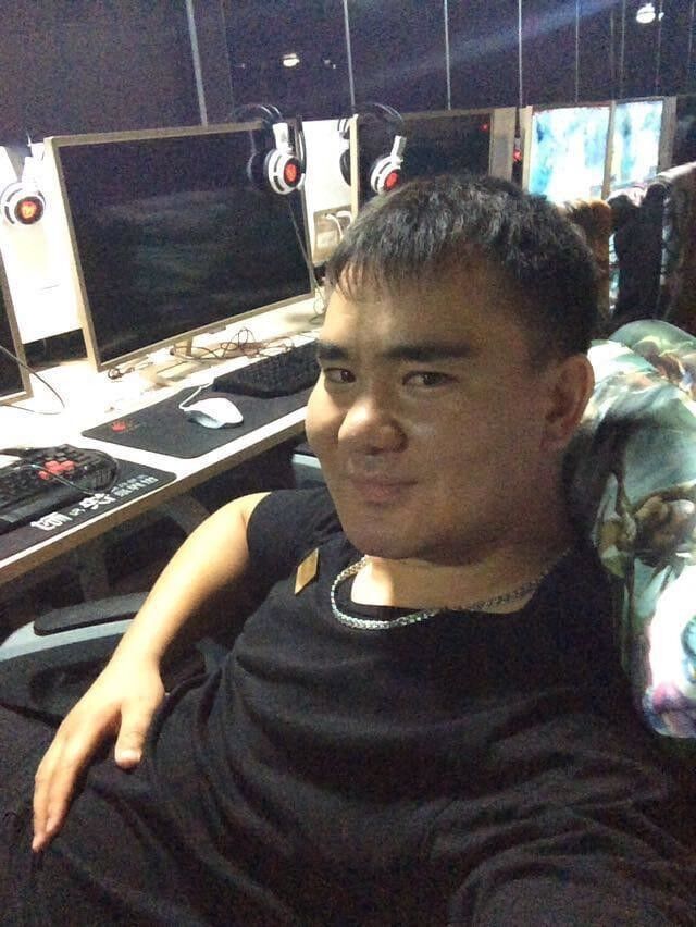  18047713  , 38 ,    
