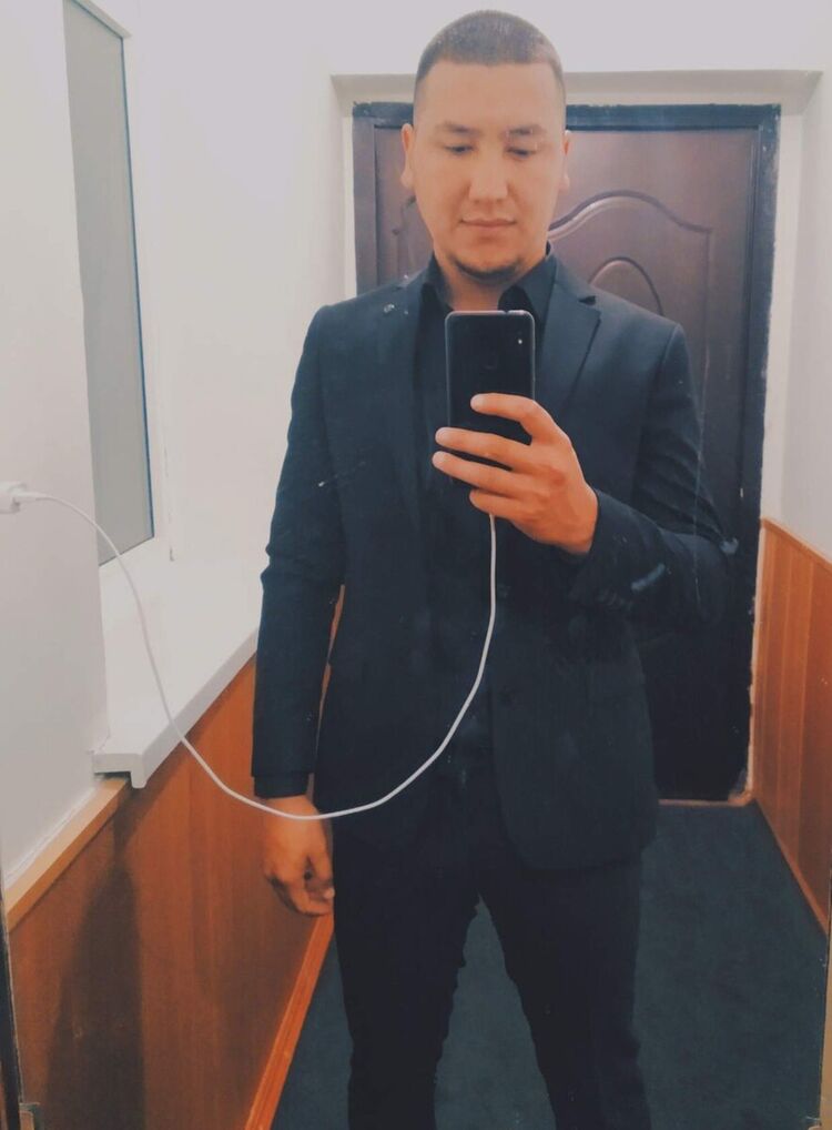  ,   Rinat, 31 ,   ,   , c 