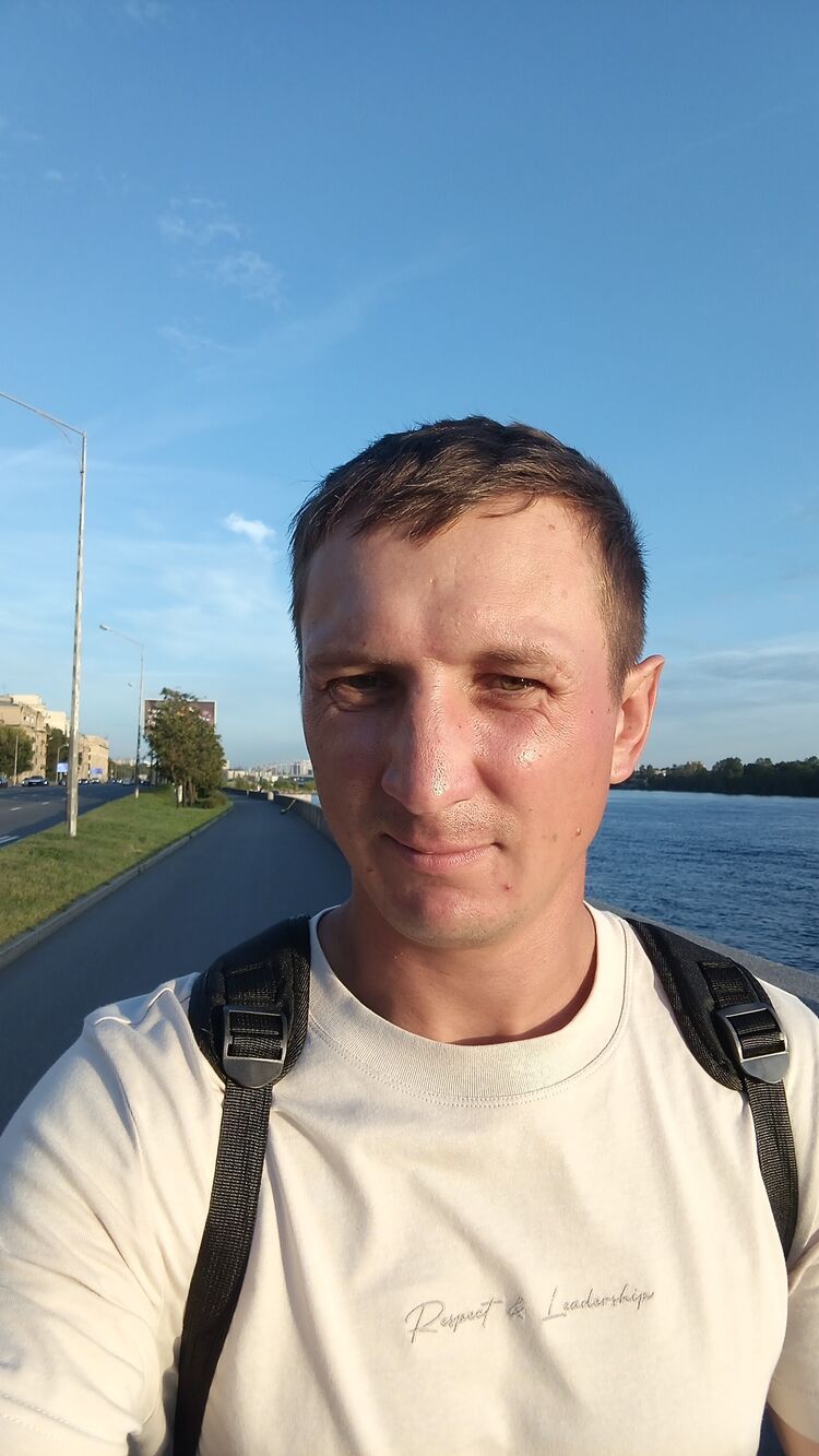  53160693  Nikolai, 34 ,    -