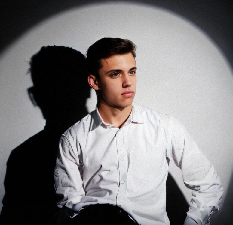 ���������� ����������, ���� ����� Maxim, 19 ���, ������������ ��� ������, ����� � ���������