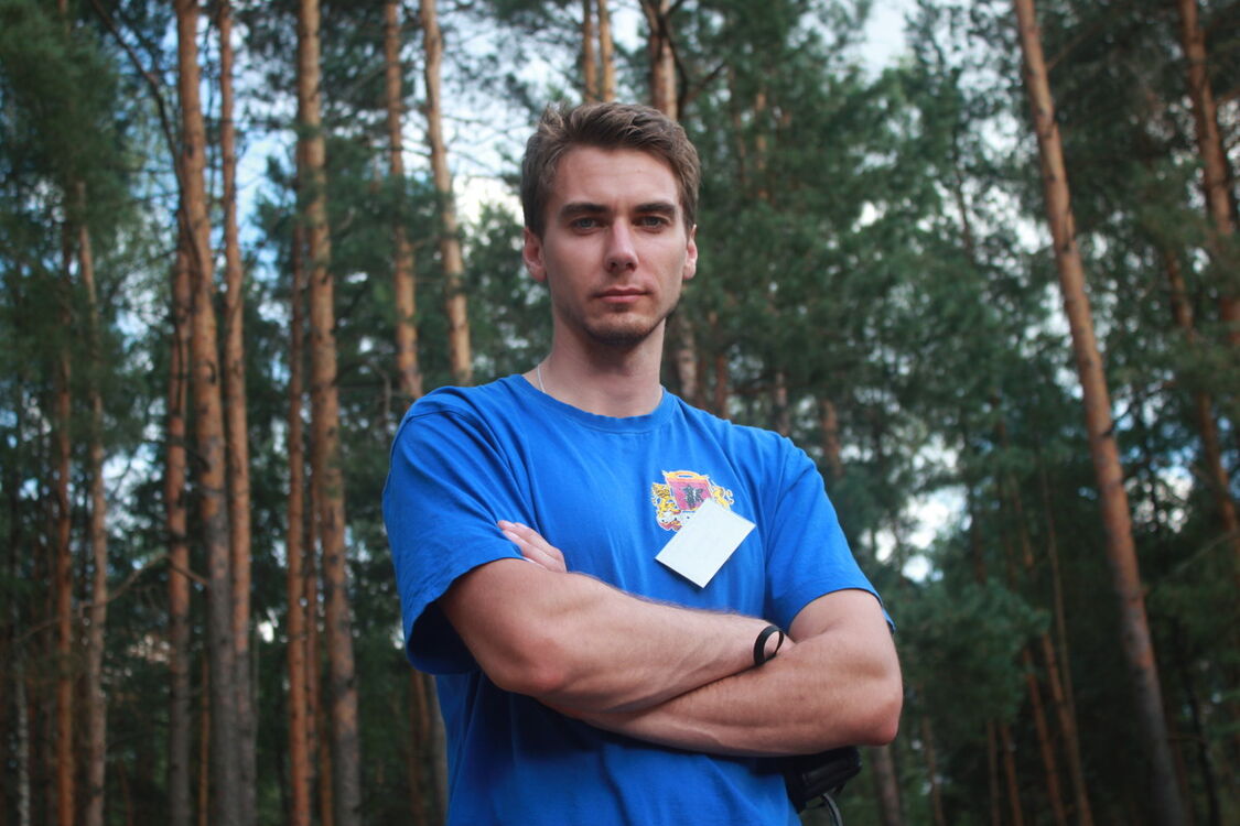  8371343  Alexandr, 32 ,    