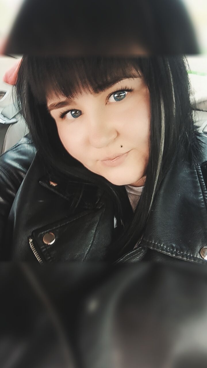  43898083  , 28 ,    