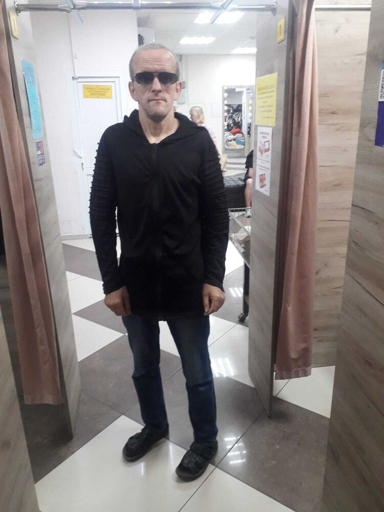 43515993   , 52 ,    