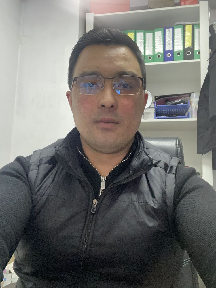  49392953  , 33 ,    