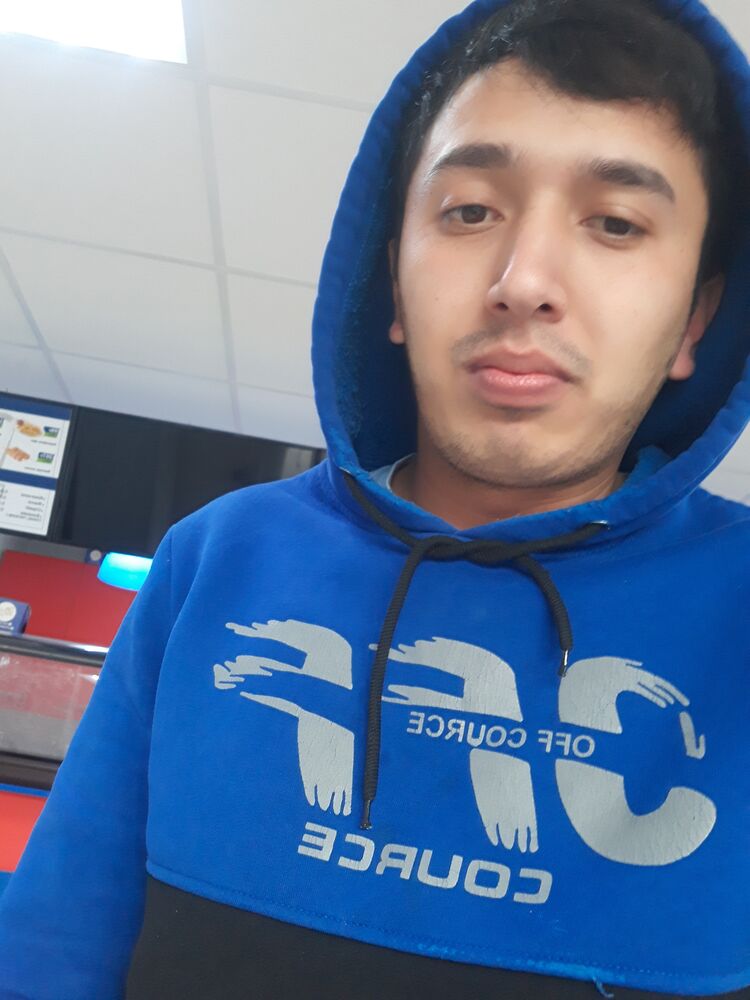  26795563  Roma, 29 ,    