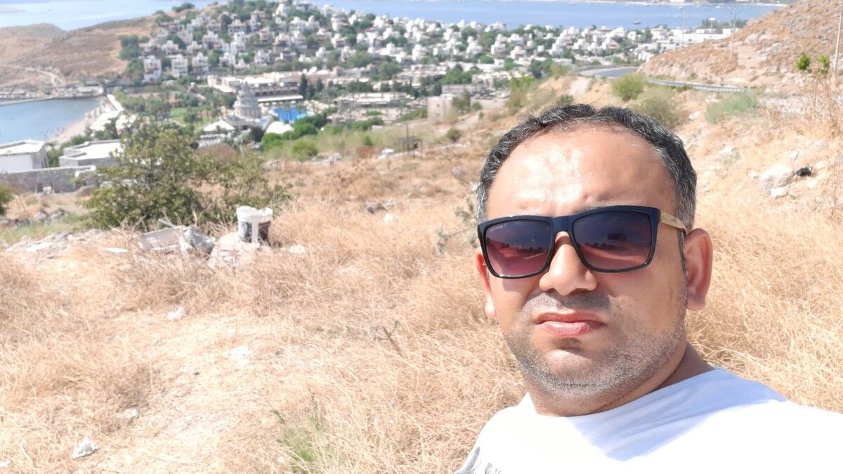  ,   Raul, 37 ,   ,   , c 