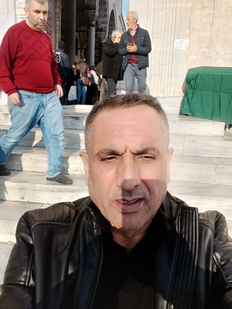  49416683  Osman, 51 ,    