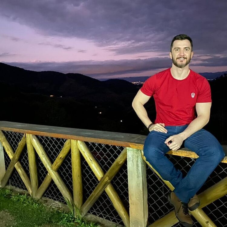  54548843  , 39 ,    -