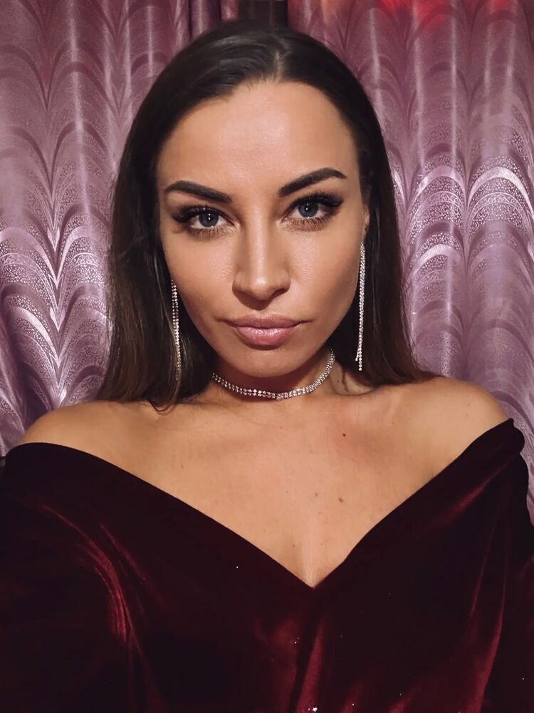  38745353  , 28 ,    -