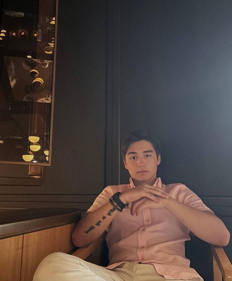  ,   , 19 ,   ,   