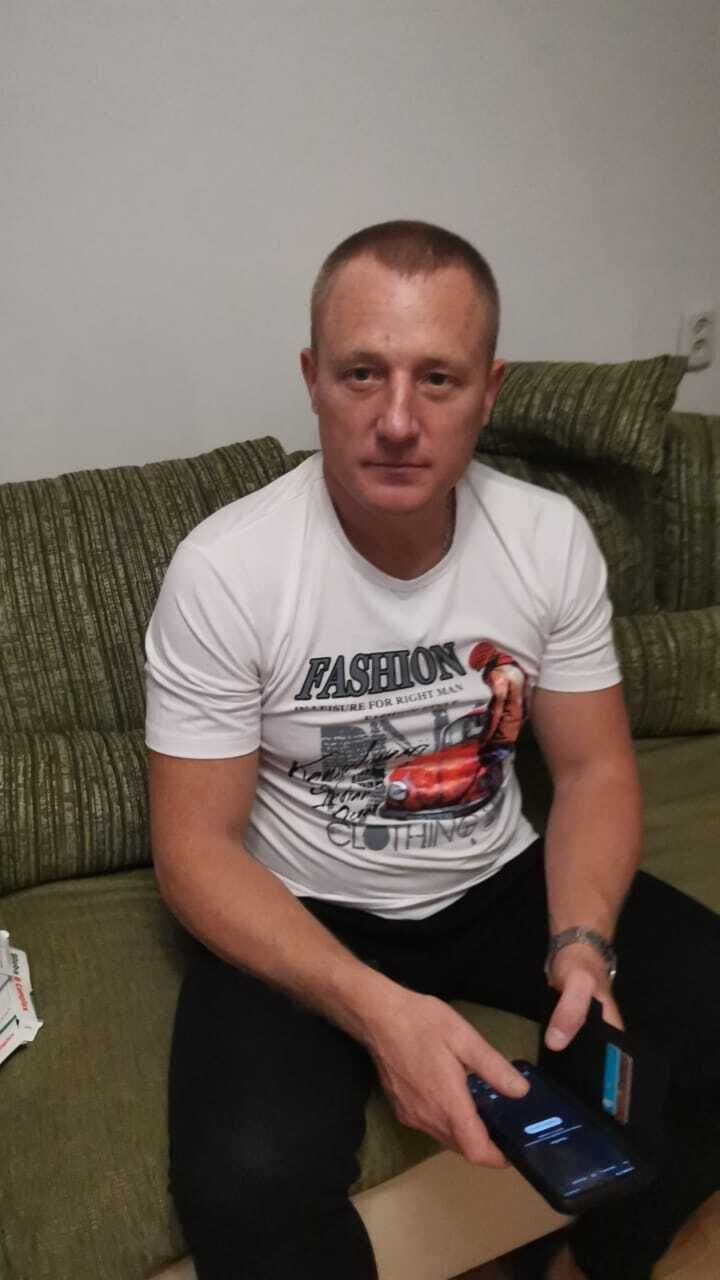  ,   Mikhail, 43 ,   ,   