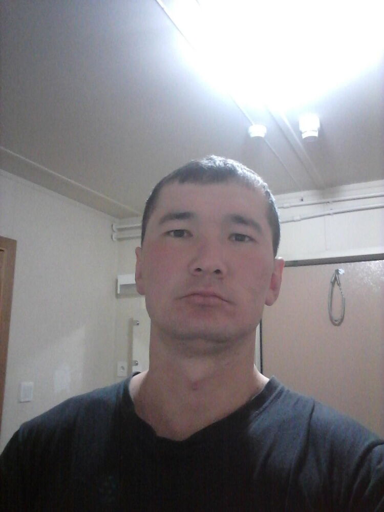  17032543  Uktam, 34 ,    