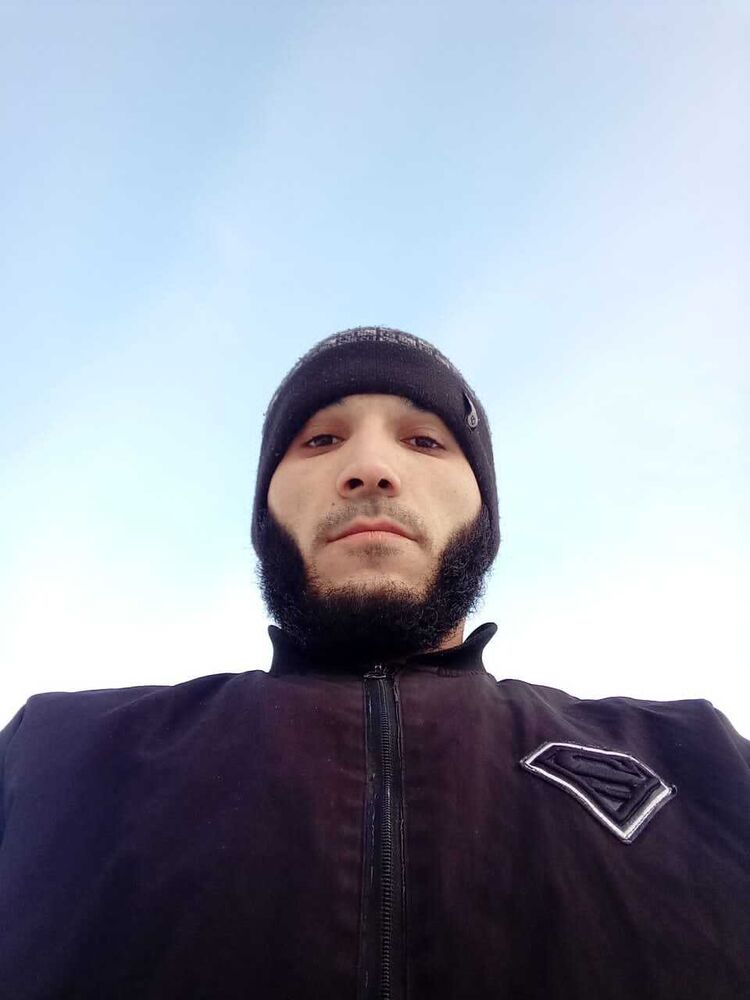  42240643  , 34 ,    