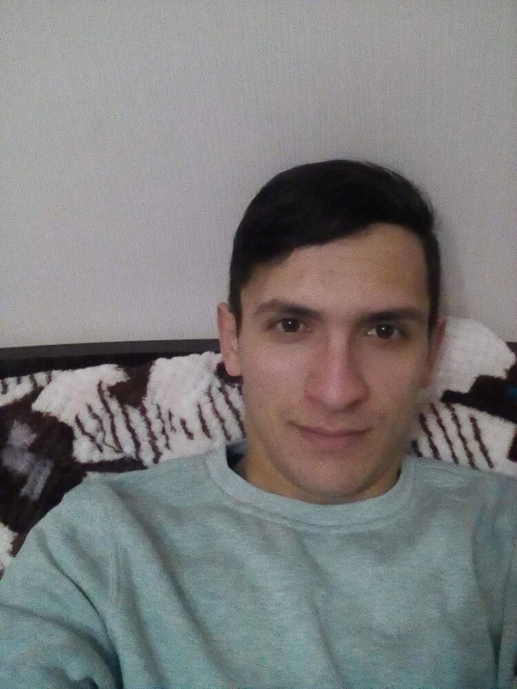  ,   Andrei, 27 ,   ,   , c 