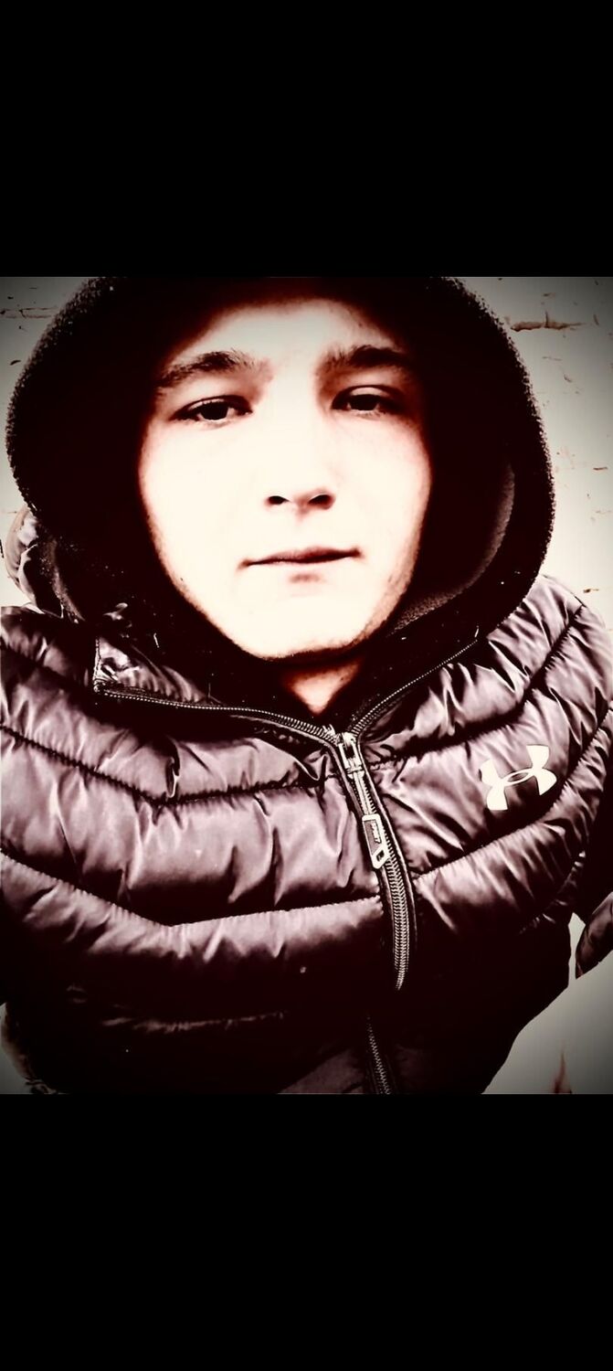  52111083  Vadim, 25 ,    