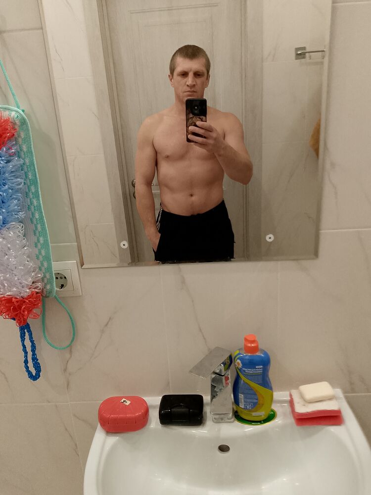  ,   Aleksandr, 39 ,   ,   