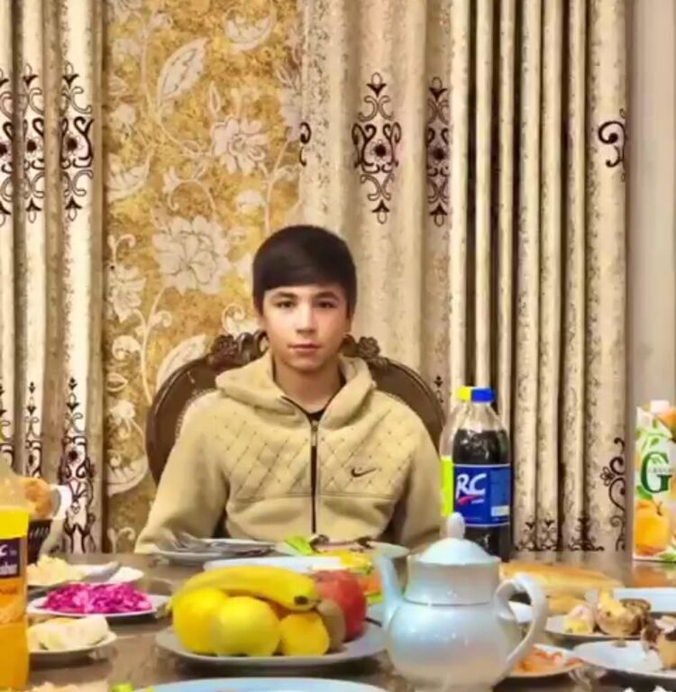  45014633  Xakimov, 19 ,    