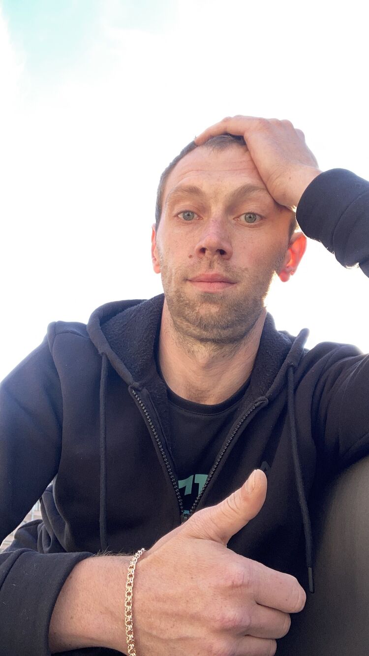  44632603  , 35 ,    -