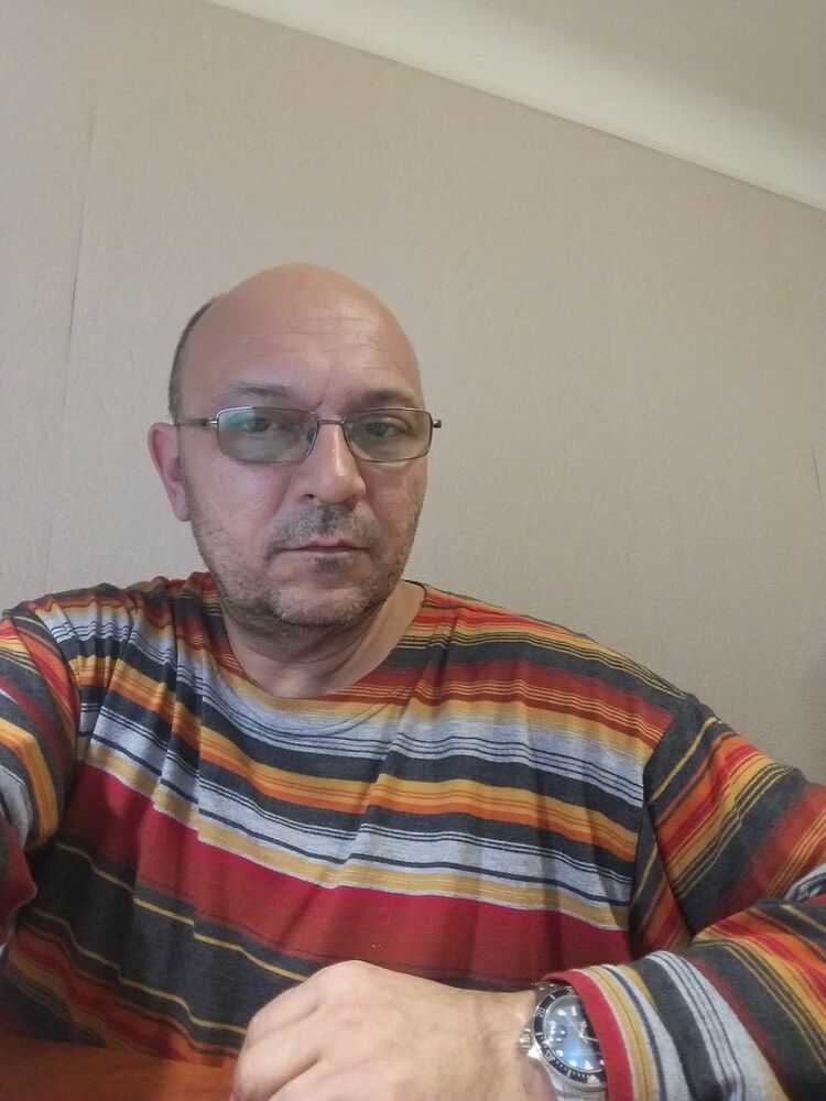 28054033  , 59 ,    