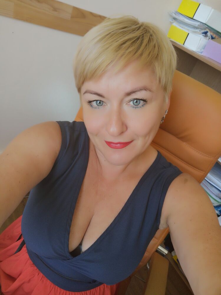  16628473  Radmila, 49 ,    