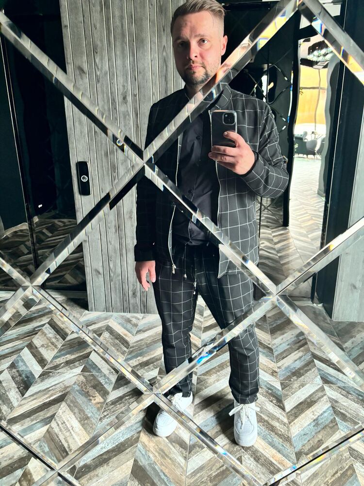 ���� 45377103 ������� ������, 32 ����, ���� ���������� � ������