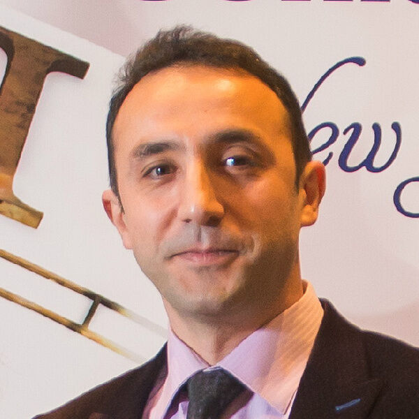  48966233  Raul, 38 ,    -