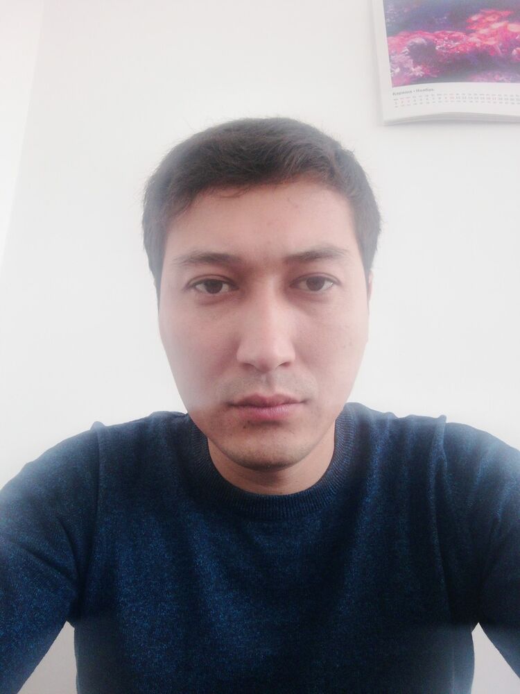  18306743  , 37 ,    