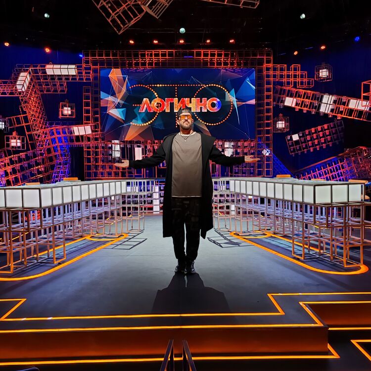  53348383  Romzesio, 35 ,    