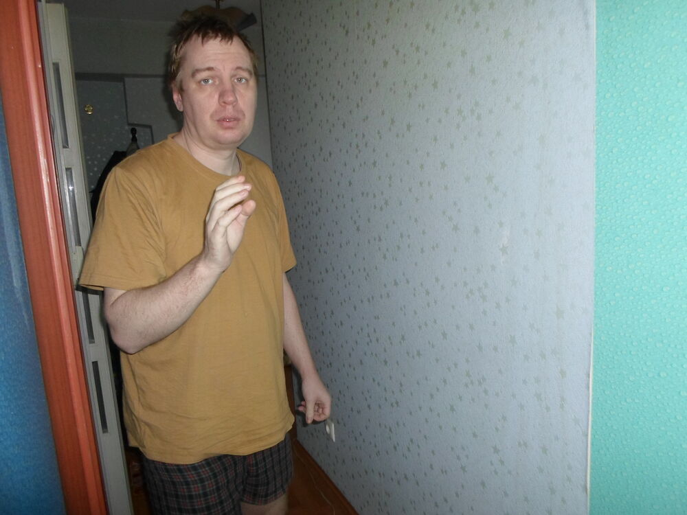  ,   Oleg, 49 ,   ,   