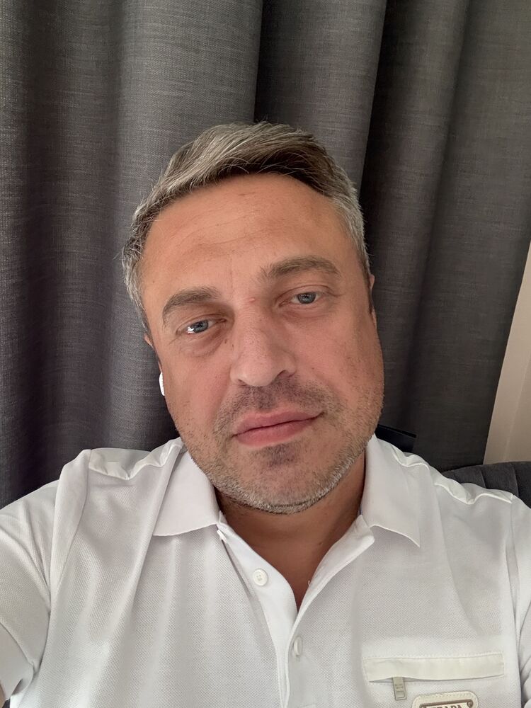  ,   Fariz, 44 ,   ,   