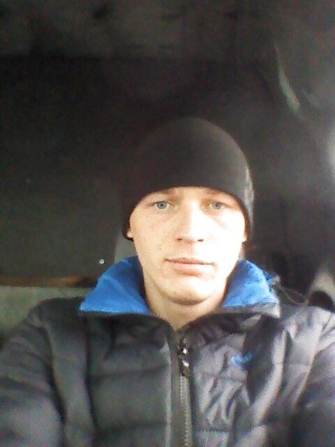  ,   Sanyi, 38 ,   