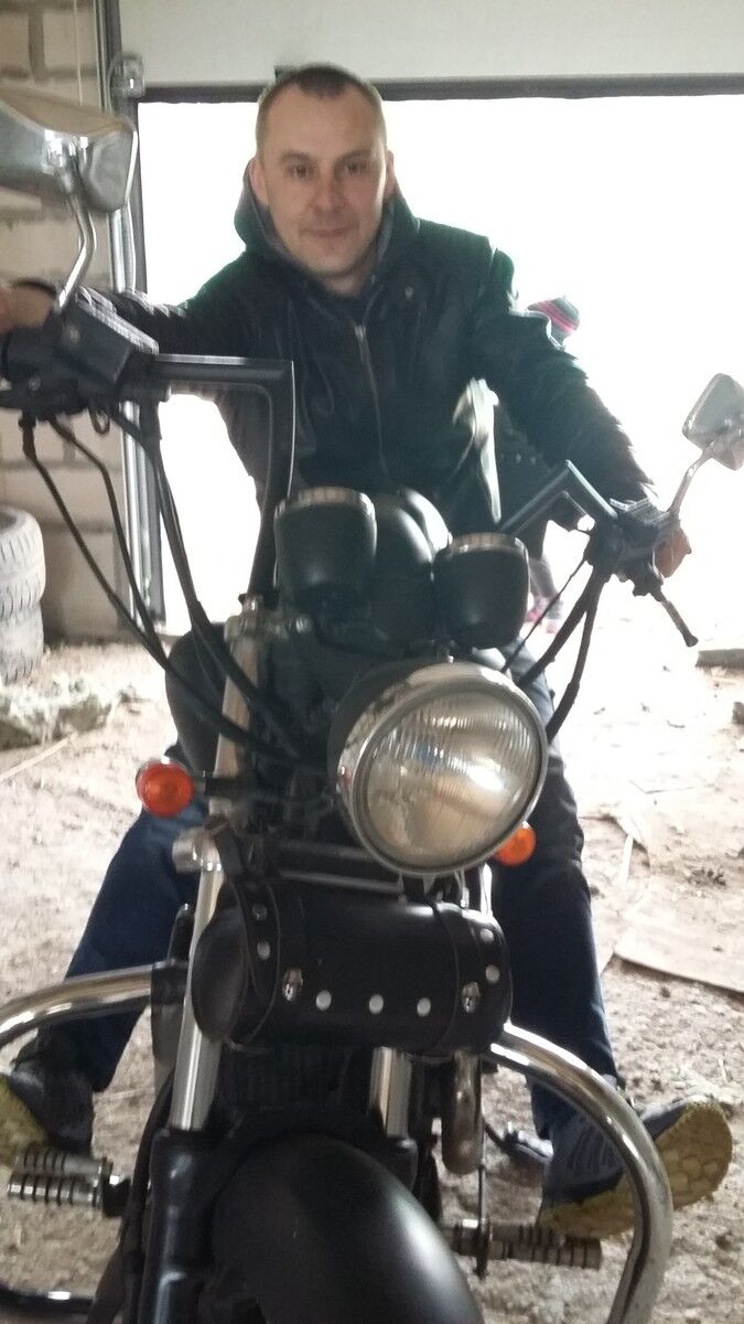  9505843  Sergey, 40 ,    