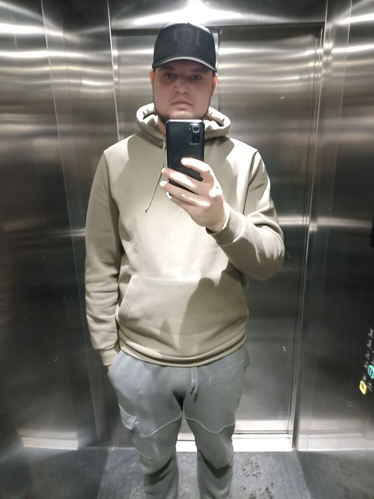  33090093  , 30 ,    