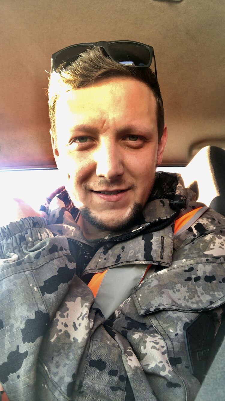  28563893  , 31 ,    -