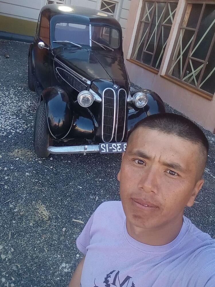  ,   Axmadjon, 32 ,   ,   