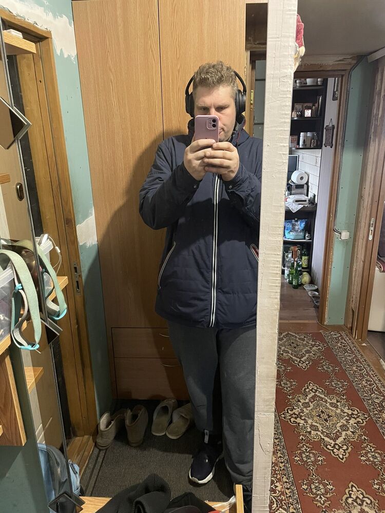  49662253  , 42 ,    