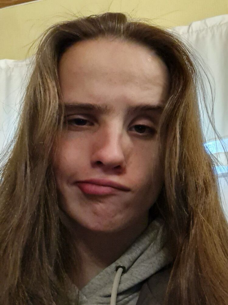  -,   , 22 ,   