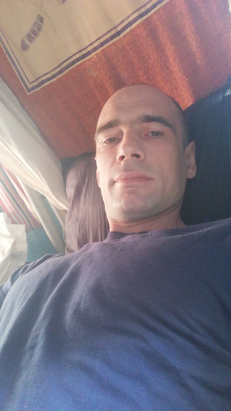  27579733  , 38 ,    