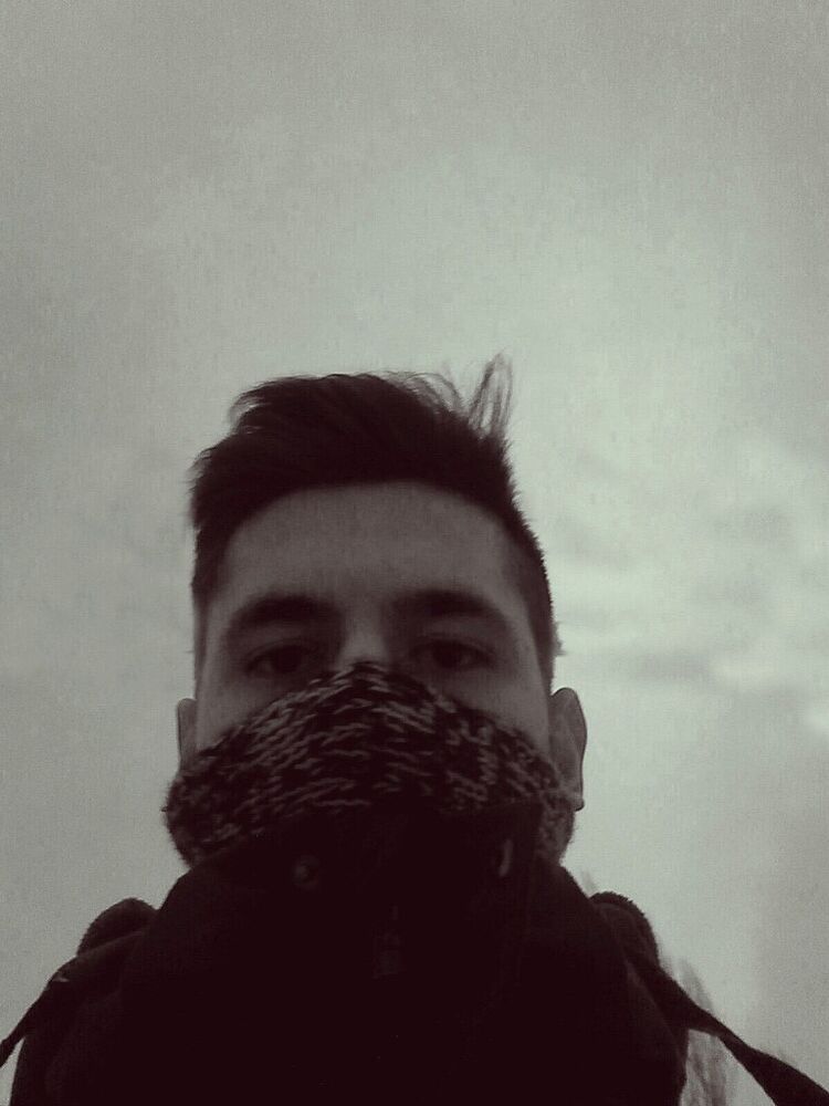  10156303  Danil, 26 ,    --