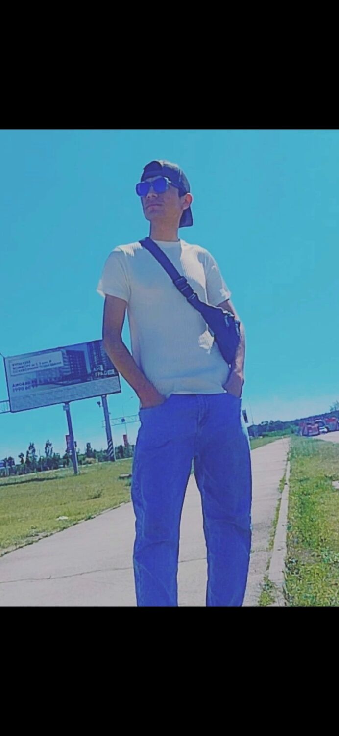  48586773  , 21 ,    