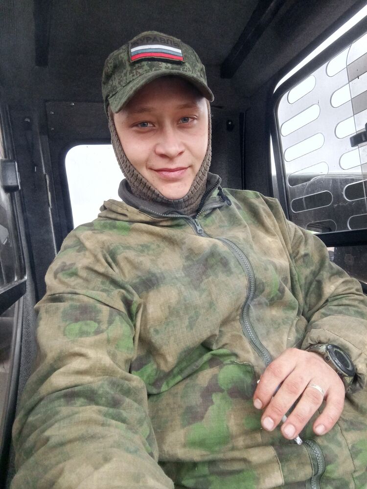  ,   Ѹ, 24 ,   ,   , c 