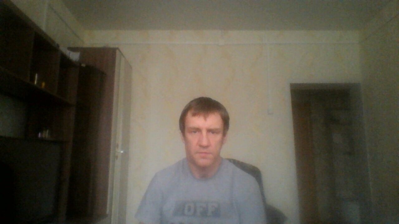  33826093  Vadik, 45 ,    