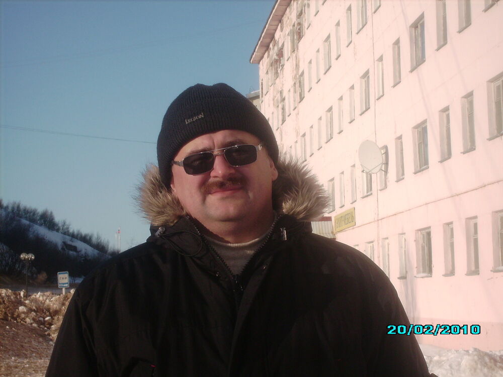  7333783  Aleks, 52 ,    -
