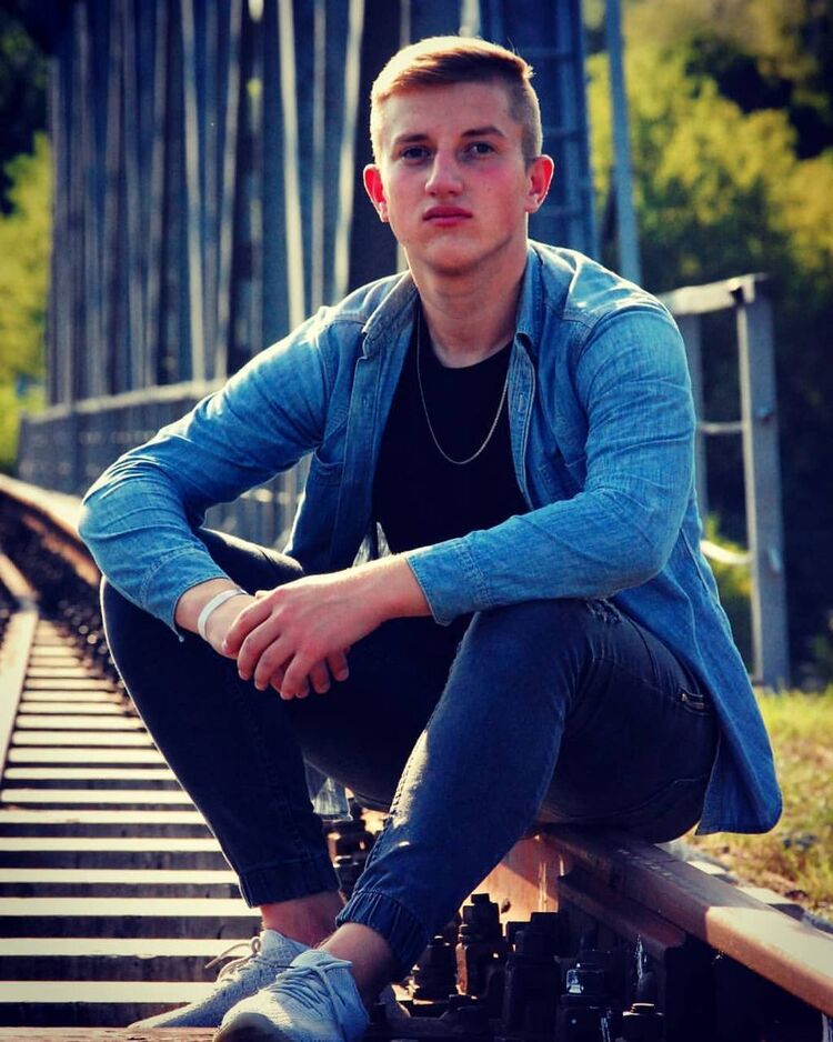  ,   , 21 ,   ,   