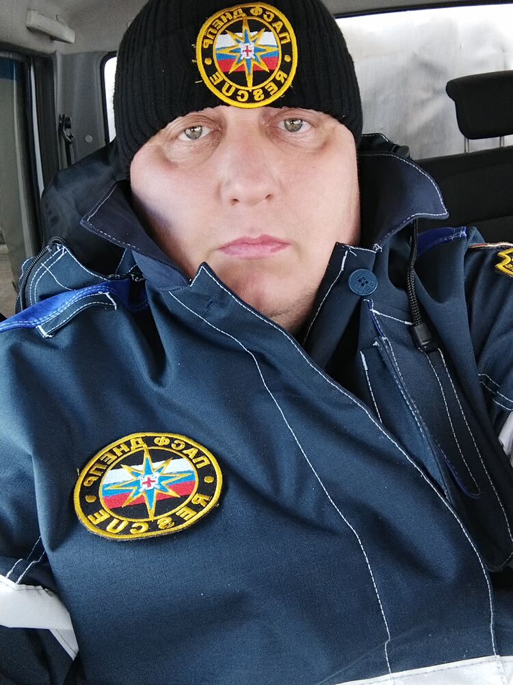  51021573  , 40 ,    