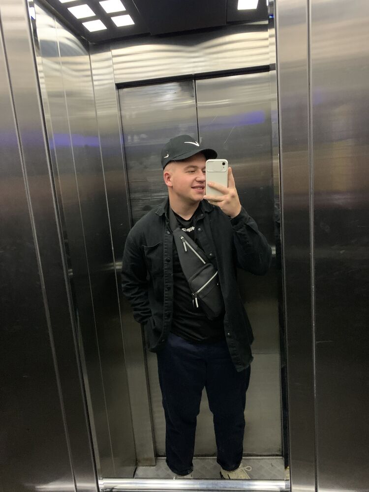  35997183  , 22 ,    